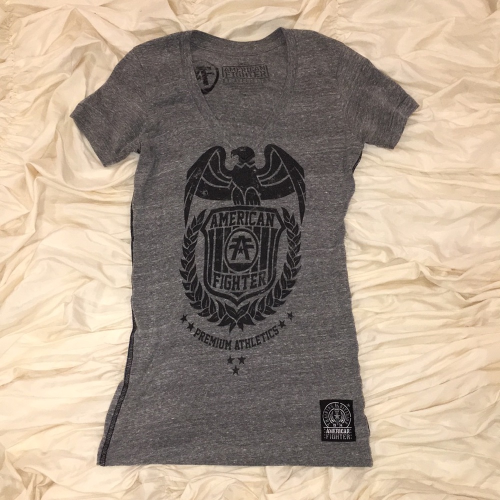 American fighter v neck